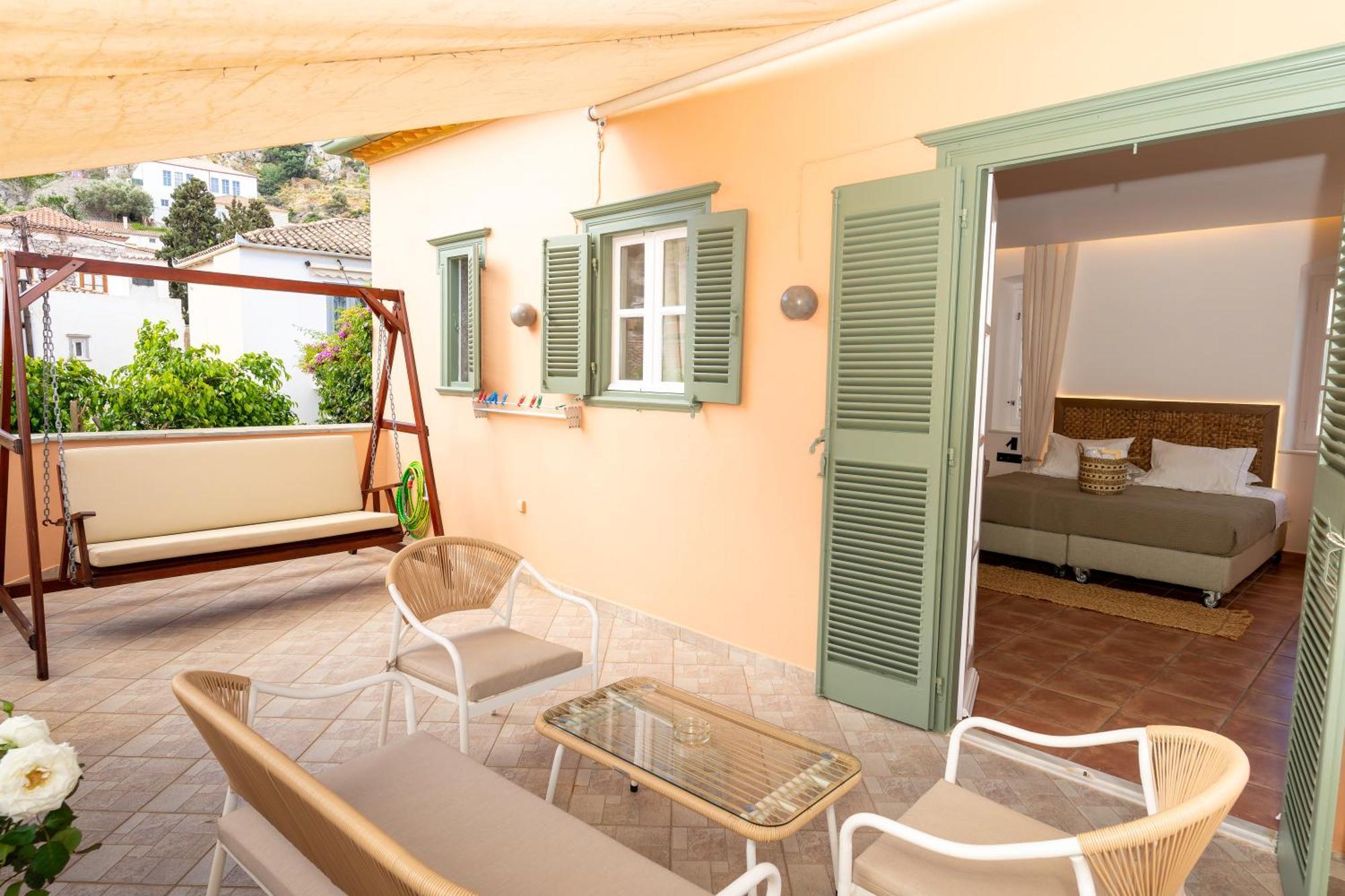 Alkionides Hydra Hotel Екстериор снимка