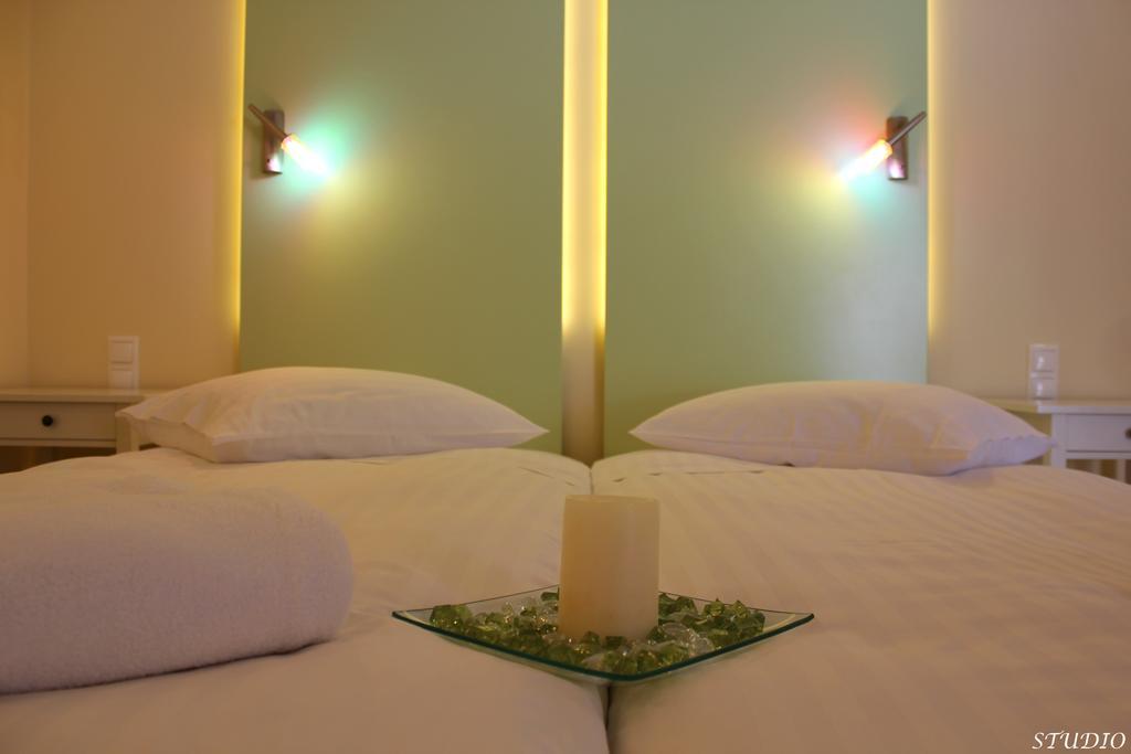 Alkionides Hydra Hotel Екстериор снимка